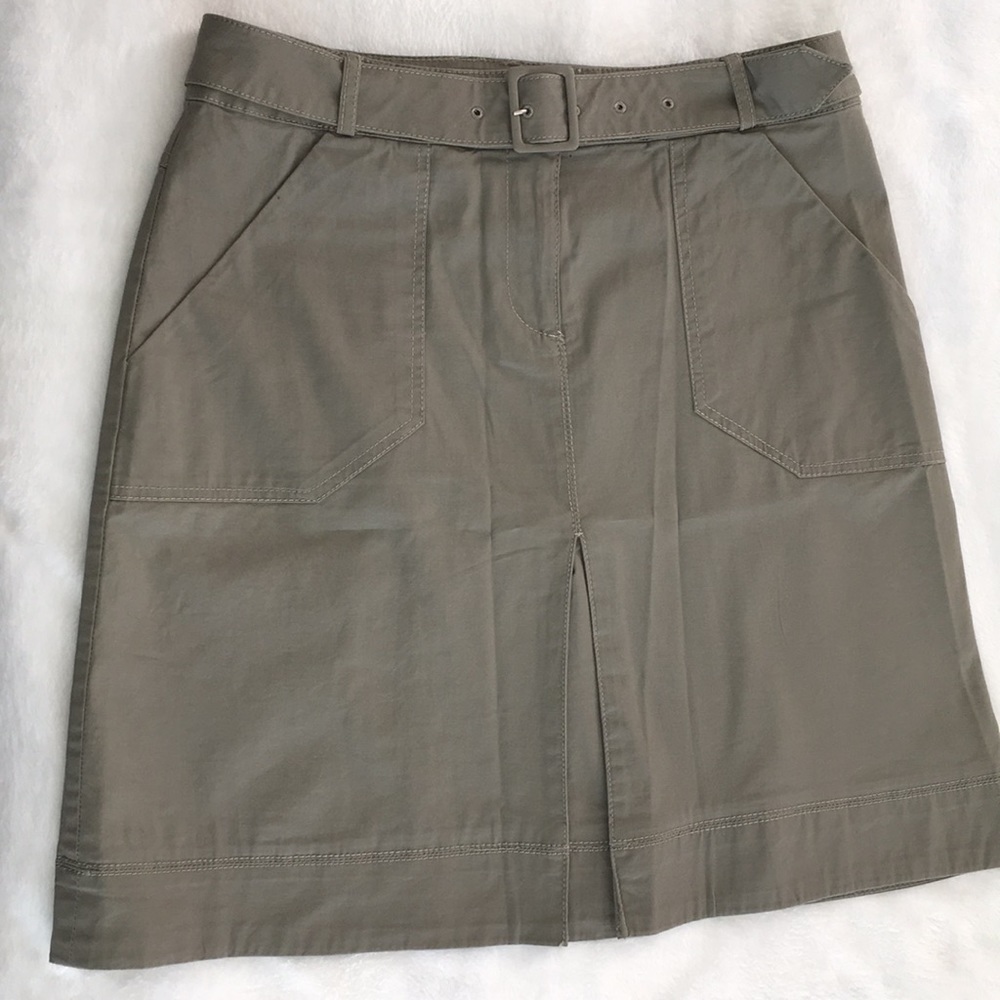 🌺H&M Size 10 NWOT Skirt🌺